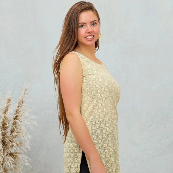 Cream Kurta with Intricate Chikankari | Muvvas Boutique - Picture 2 of 4